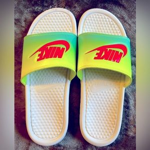 Women’s Nike bright colored slides/sandal size 9, new